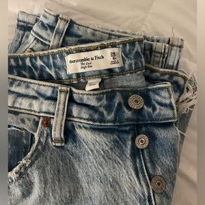 Abercrombie Dad Jeans